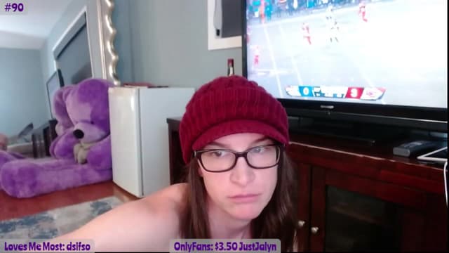Gallery image thumbnail from Jalyn's myfreecams stream on, 10/13/2023, 01:52 image 8 of 20