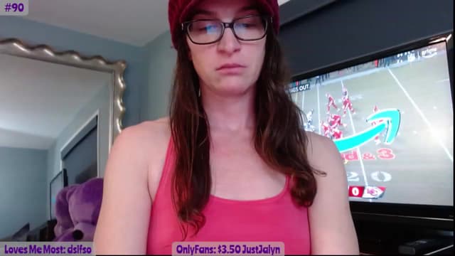 Gallery image thumbnail from Jalyn's myfreecams stream on, 10/13/2023, 01:52 image 7 of 20