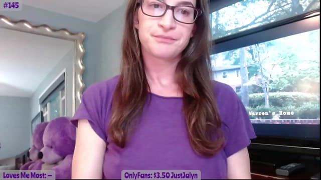 Gallery image thumbnail from Jalyn's myfreecams stream on, 10/20/2023, 23:31 image 2 of 20