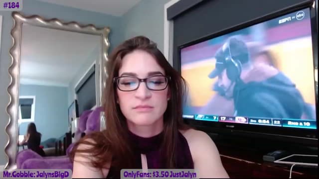 Gallery image thumbnail from Jalyn's myfreecams stream on, 11/21/2023, 03:23 image 19 of 20