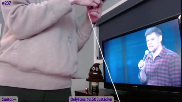 Gallery image thumbnail from Jalyn's myfreecams stream on, 11/30/2023, 24:26 image 17 of 20