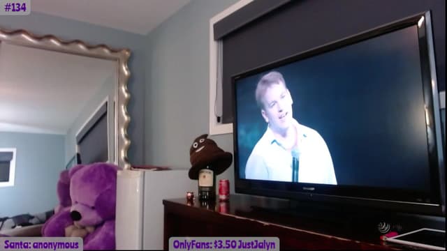 Gallery image thumbnail from Jalyn's myfreecams stream on, 12/06/2023, 01:51 image 3 of 20