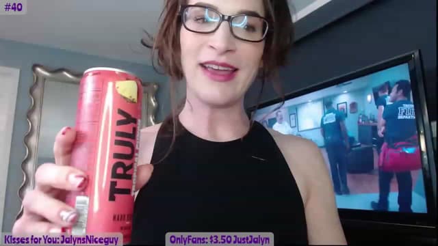 Gallery image thumbnail from Jalyn's myfreecams stream on, 01/04/2024, 02:16 image 11 of 20