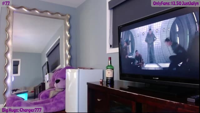 Gallery image thumbnail from Jalyn's myfreecams stream on, 02/25/2024, 01:52 image 5 of 20