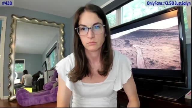 Gallery image thumbnail from Jalyn's myfreecams stream on, 07/07/2024, 19:52 image 18 of 20