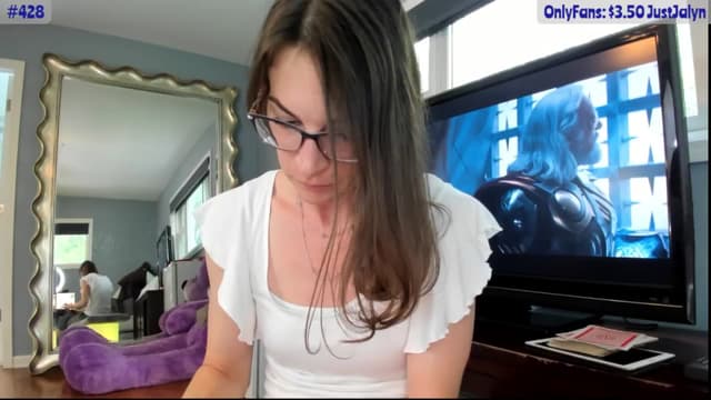 Gallery image thumbnail from Jalyn's myfreecams stream on, 07/07/2024, 19:52 image 8 of 20