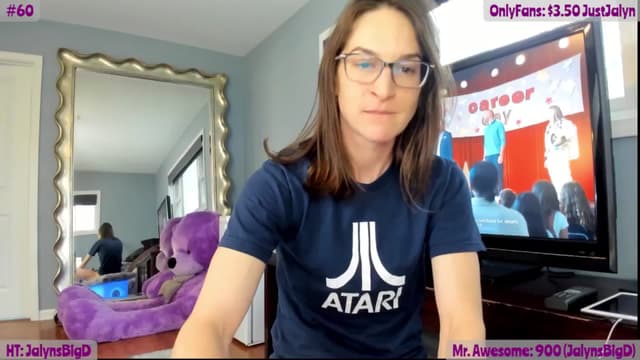 Gallery image thumbnail from Jalyn's myfreecams stream on, 11/03/2024, 18:40 image 14 of 20