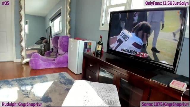 Gallery image thumbnail from Jalyn's myfreecams stream on, 12/21/2024, 18:18 image 20 of 20