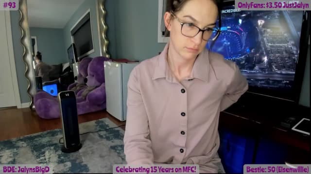 Gallery image thumbnail from Jalyn's myfreecams stream on, 01/12/2025, 02:36 image 2 of 20