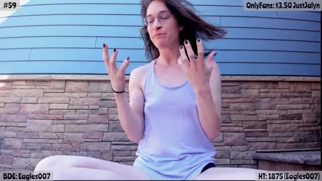 Gallery image thumbnail from Jalyn's myfreecams stream on, 03/14/2025, 20:31 image 12 of 20