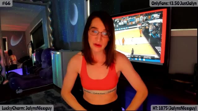 Gallery image thumbnail from Jalyn's myfreecams stream on, 03/30/2025, 21:19 image 8 of 20