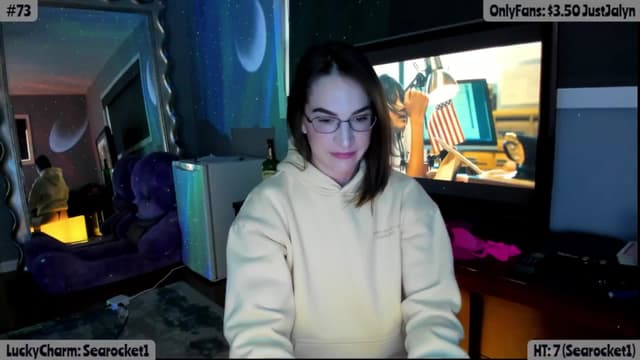 Gallery image thumbnail from Jalyn's myfreecams stream on, 04/01/2025, 24:00 image 13 of 20