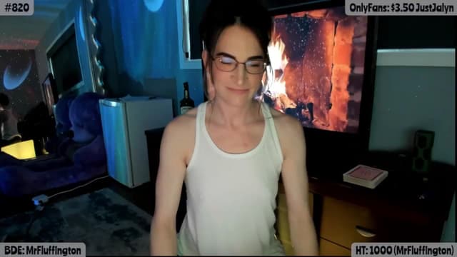 Gallery image thumbnail from Jalyn's myfreecams stream on, 04/01/2025, 23:52 image 2 of 20