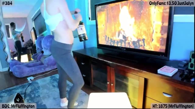 Gallery image thumbnail from Jalyn's myfreecams stream on, 04/01/2025, 23:52 image 4 of 20