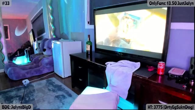 Gallery image thumbnail from Jalyn's myfreecams stream on, 04/04/2025, 02:13 image 5 of 20