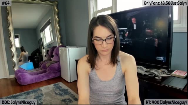 Gallery image thumbnail from Jalyn's myfreecams stream on, 04/05/2025, 23:23 image 4 of 20