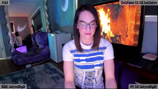 Gallery image thumbnail from Jalyn's myfreecams stream on, 04/08/2025, 01:50 image 2 of 20