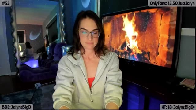 Gallery image thumbnail from Jalyn's myfreecams stream on, 04/11/2025, 24:02 image 15 of 20
