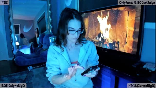 Gallery image thumbnail from Jalyn's myfreecams stream on, 04/11/2025, 24:02 image 18 of 20