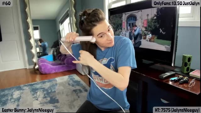 Gallery image thumbnail from Jalyn's myfreecams stream on, 04/19/2025, 16:38 image 3 of 20