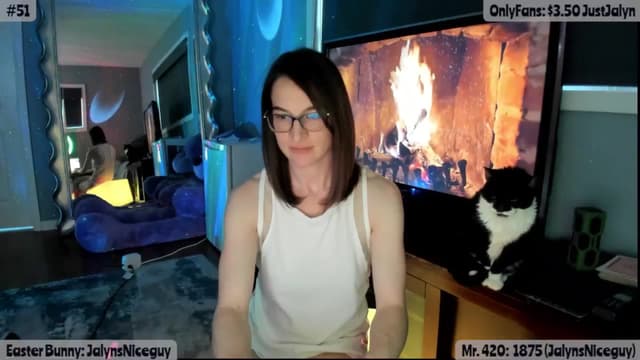 Gallery image thumbnail from Jalyn's myfreecams stream on, 04/22/2025, 24:26 image 6 of 20