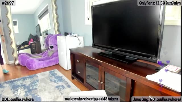Gallery image thumbnail from Jalyn's myfreecams stream on, 06/03/2025, 20:50 image 7 of 20