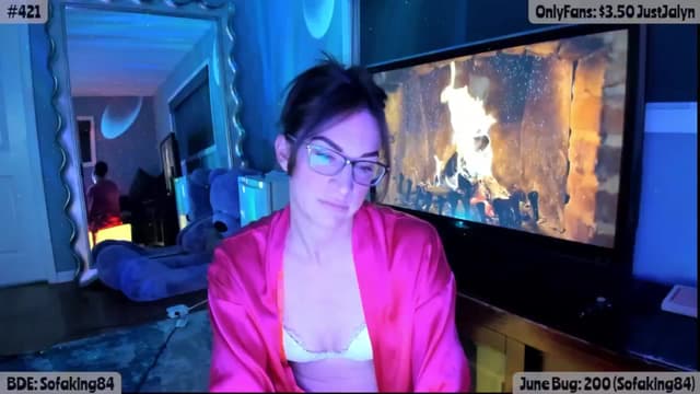 Gallery image thumbnail from Jalyn's myfreecams stream on, 06/06/2025, 01:50 image 7 of 20