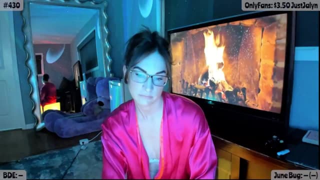 Gallery image thumbnail from Jalyn's myfreecams stream on, 06/06/2025, 01:50 image 1 of 20