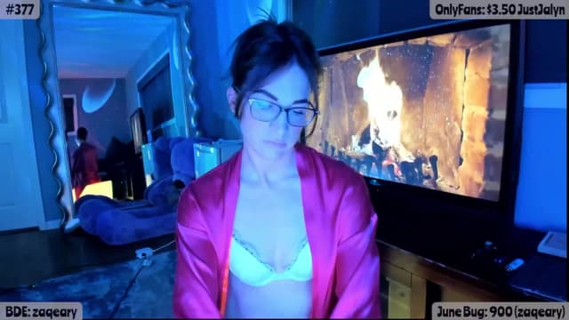 Gallery image thumbnail from Jalyn's myfreecams stream on, 06/06/2025, 01:50 image 15 of 20