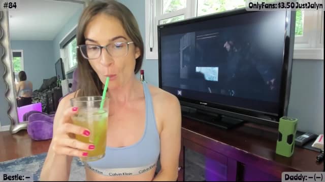 Gallery image thumbnail from Jalyn's myfreecams stream on, 07/26/2025, 17:22 image 4 of 20