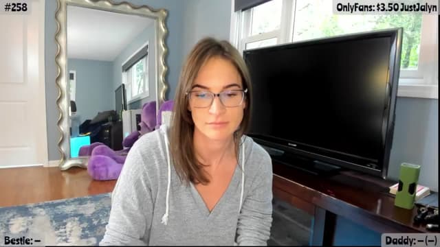 Gallery image thumbnail from Jalyn's myfreecams stream on, 08/03/2025, 17:22 image 4 of 20