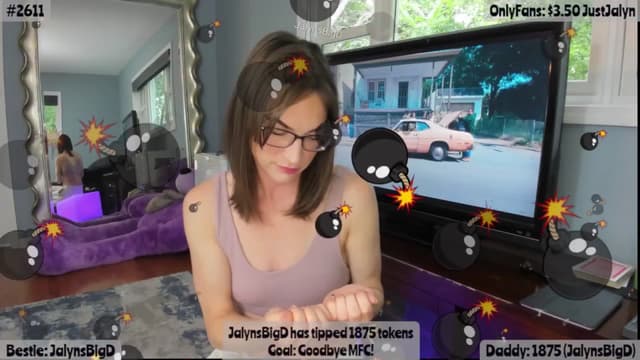 Gallery image thumbnail from Jalyn's myfreecams stream on, 09/03/2025, 22:23 image 3 of 20