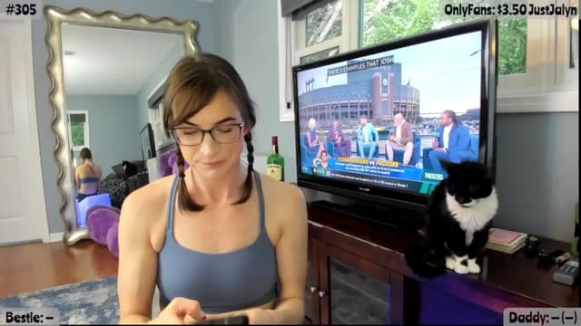 Gallery image thumbnail from Jalyn's myfreecams stream on, 09/12/2025, 24:04 image 6 of 20