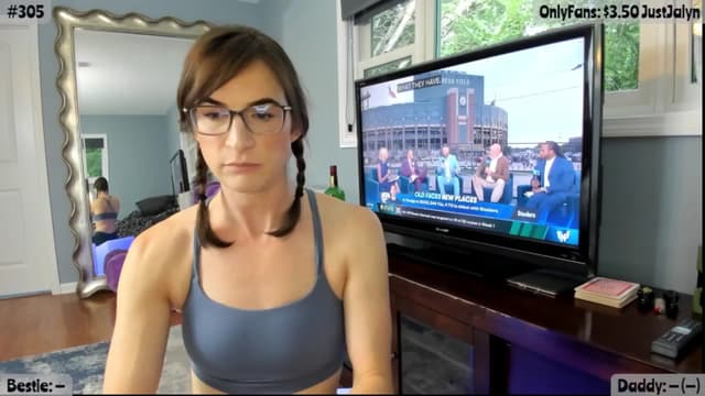 Gallery image thumbnail from Jalyn's myfreecams stream on, 09/12/2025, 24:04 image 3 of 20
