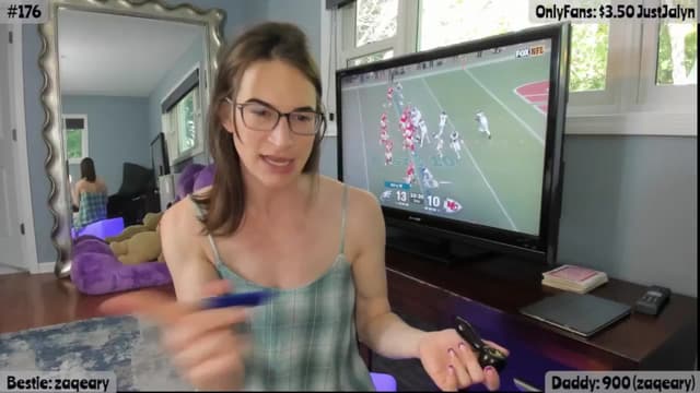 Gallery image thumbnail from Jalyn's myfreecams stream on, 09/14/2025, 22:20 image 11 of 20