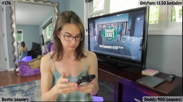 Gallery image thumbnail from Jalyn's myfreecams stream on, 09/14/2025, 22:20 image 7 of 20
