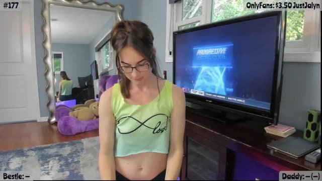 Gallery image thumbnail from Jalyn's myfreecams stream on, 09/15/2025, 23:06 image 11 of 20