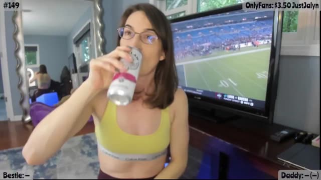 Gallery image thumbnail from Jalyn's myfreecams stream on, 09/23/2025, 24:02 image 4 of 20