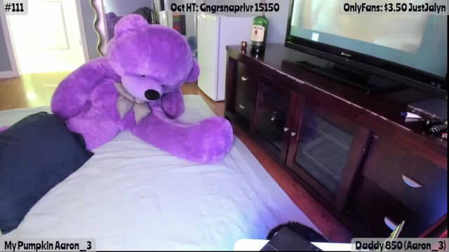 Gallery image thumbnail from Jalyn's myfreecams stream on, 10/29/2025, 24:02 image 12 of 20