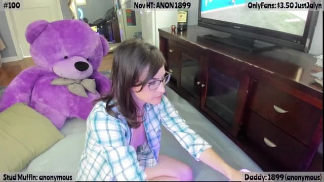 Gallery image thumbnail from Jalyn's myfreecams stream on, 11/02/2025, 20:43 image 17 of 20