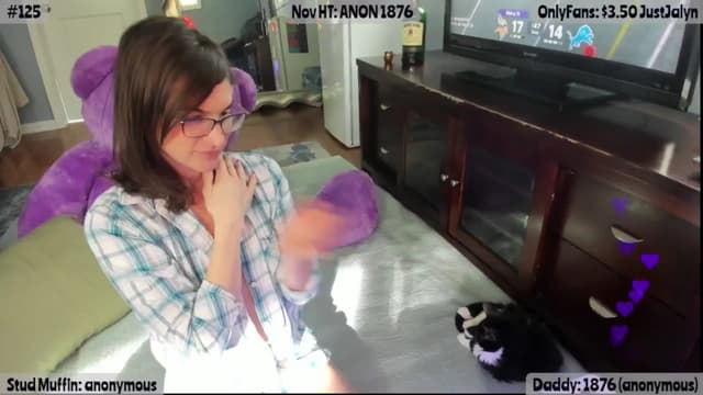 Gallery image thumbnail from Jalyn's myfreecams stream on, 11/02/2025, 20:43 image 8 of 20