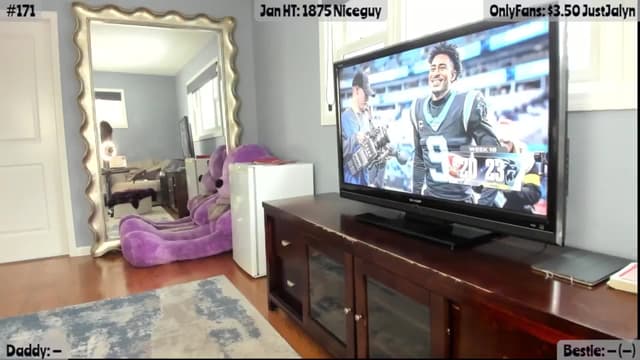 Gallery image thumbnail from Jalyn's myfreecams stream on, 01/03/2026, 22:33 image 8 of 20