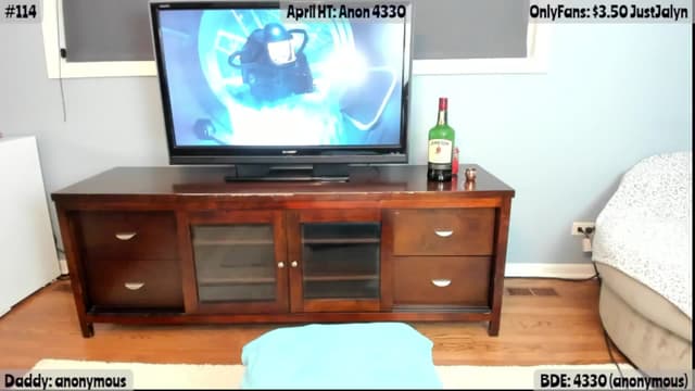 Gallery image thumbnail from Jalyn's myfreecams stream on, 04/12/2026, 01:37 image 12 of 20