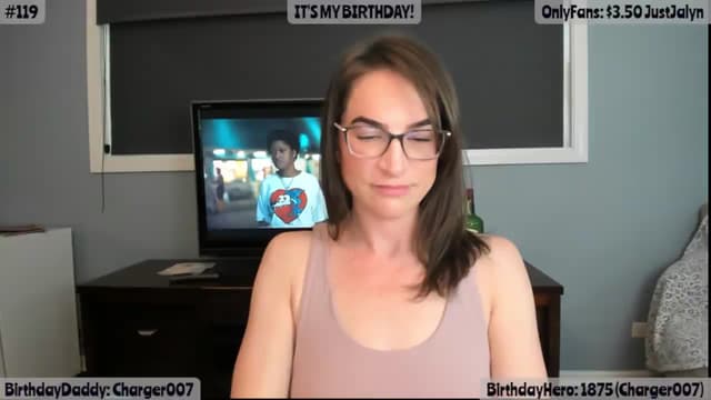 Gallery image thumbnail from Jalyn's myfreecams stream on, 05/19/2026, 24:35 image 4 of 20
