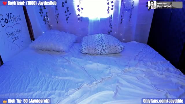 Gallery image thumbnail from Jayde's myfreecams stream on, 09/10/2024, 23:15 image 9 of 20