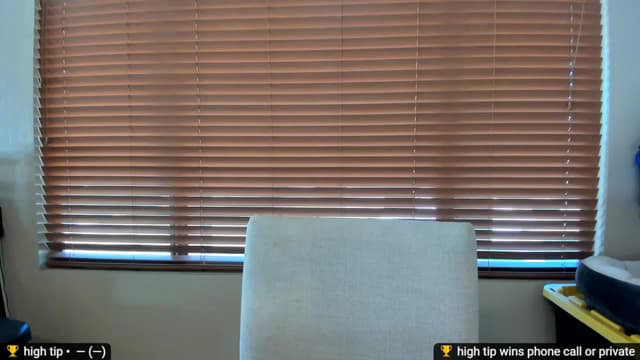 Gallery image thumbnail from Jayne's myfreecams stream on, 11/15/2022, 18:30 image 14 of 20