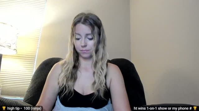 Gallery image thumbnail from Jayne's myfreecams stream on, 02/28/2024, 20:06 image 15 of 20