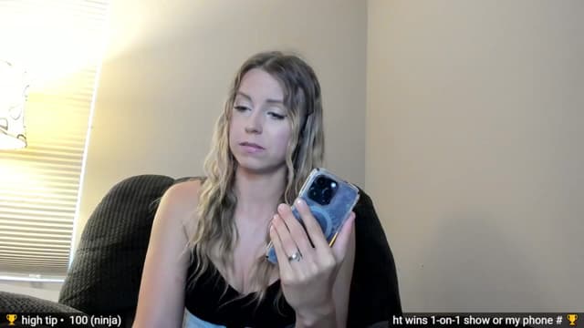 Gallery image thumbnail from Jayne's myfreecams stream on, 02/28/2024, 20:06 image 3 of 20