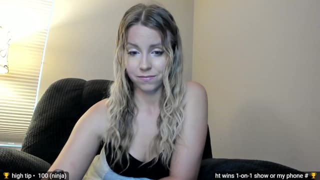 Gallery image thumbnail from Jayne's myfreecams stream on, 02/28/2024, 20:06 image 10 of 20