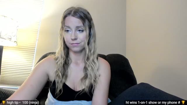 Gallery image thumbnail from Jayne's myfreecams stream on, 02/28/2024, 20:06 image 11 of 20